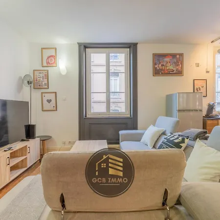 Style Indus & Billard - Coeur De Lägenhet